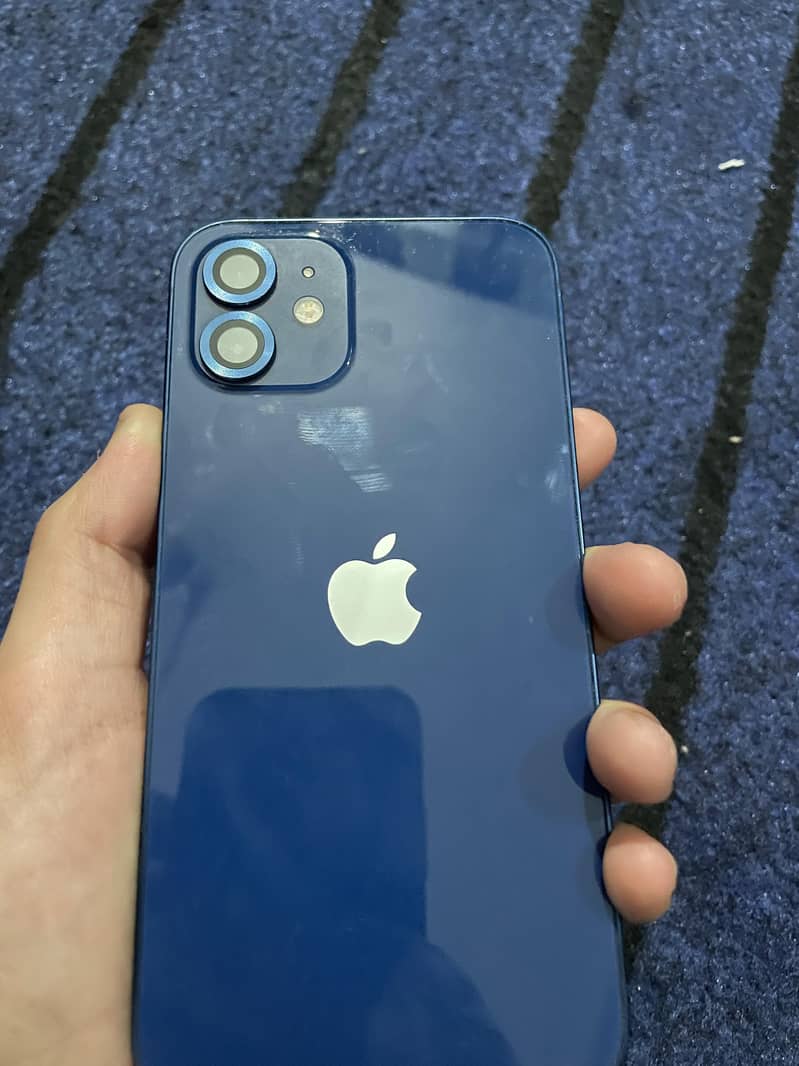 Apple iPhone 12 0