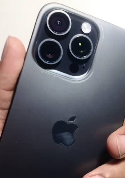 Apple iPhone 15 Pro Max 1TB JV