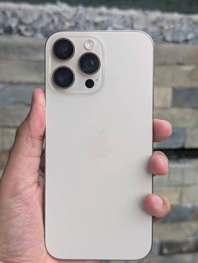 Apple iPhone 16 Pro Max 256GB – Factory Unlocked | TDRA Gulf Specs