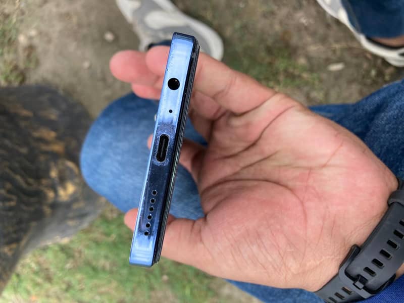 Tecno CAMON 20 2