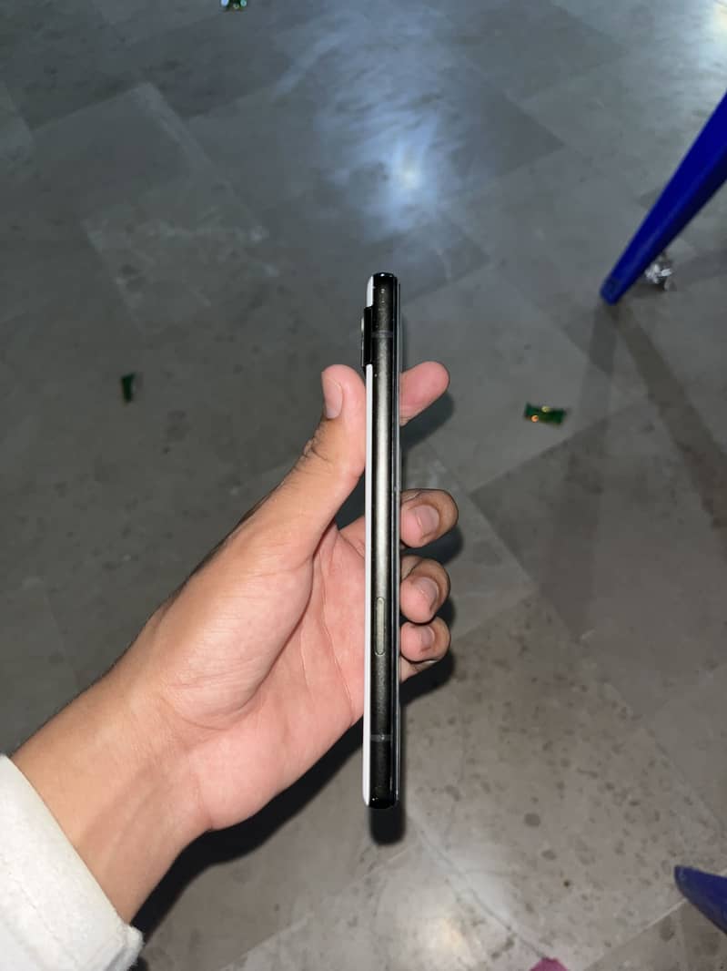 Google Pixel 6a 1