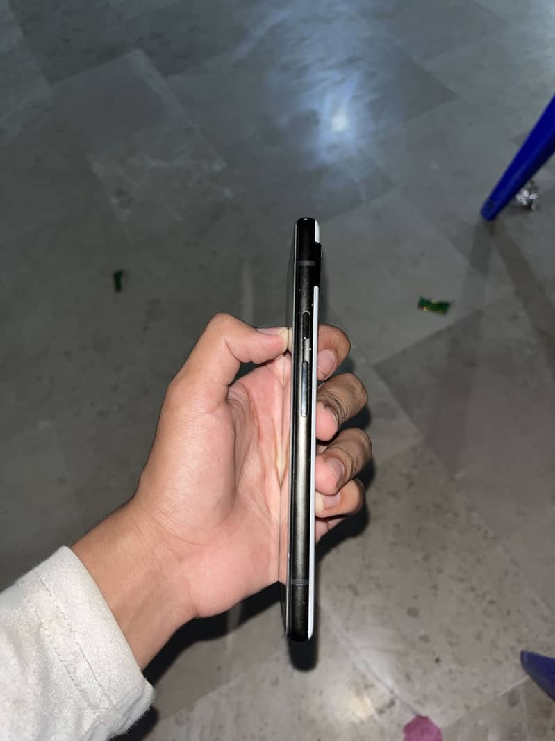 Google Pixel 6a 3