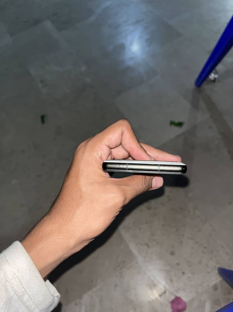 Google Pixel 6a 4