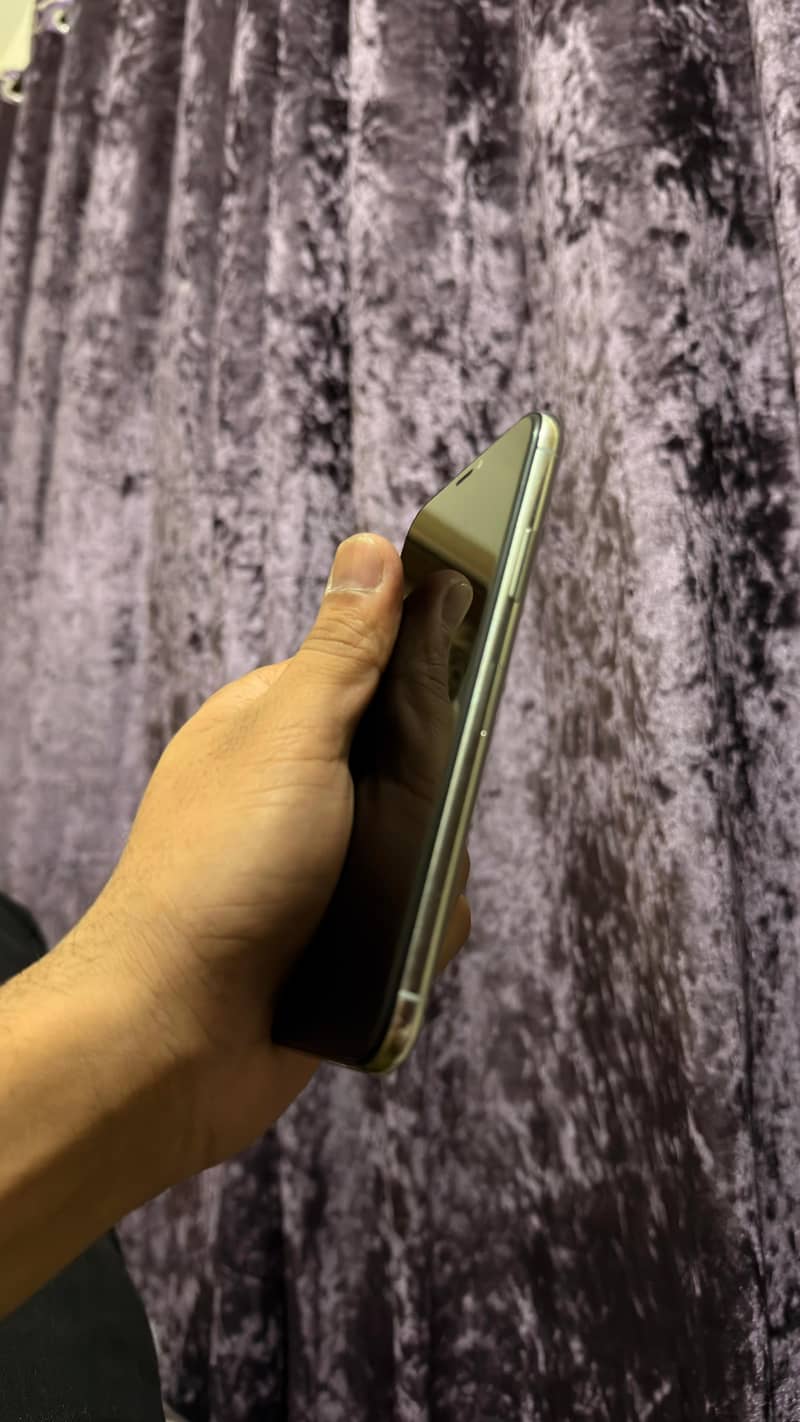 Apple iPhone X 1