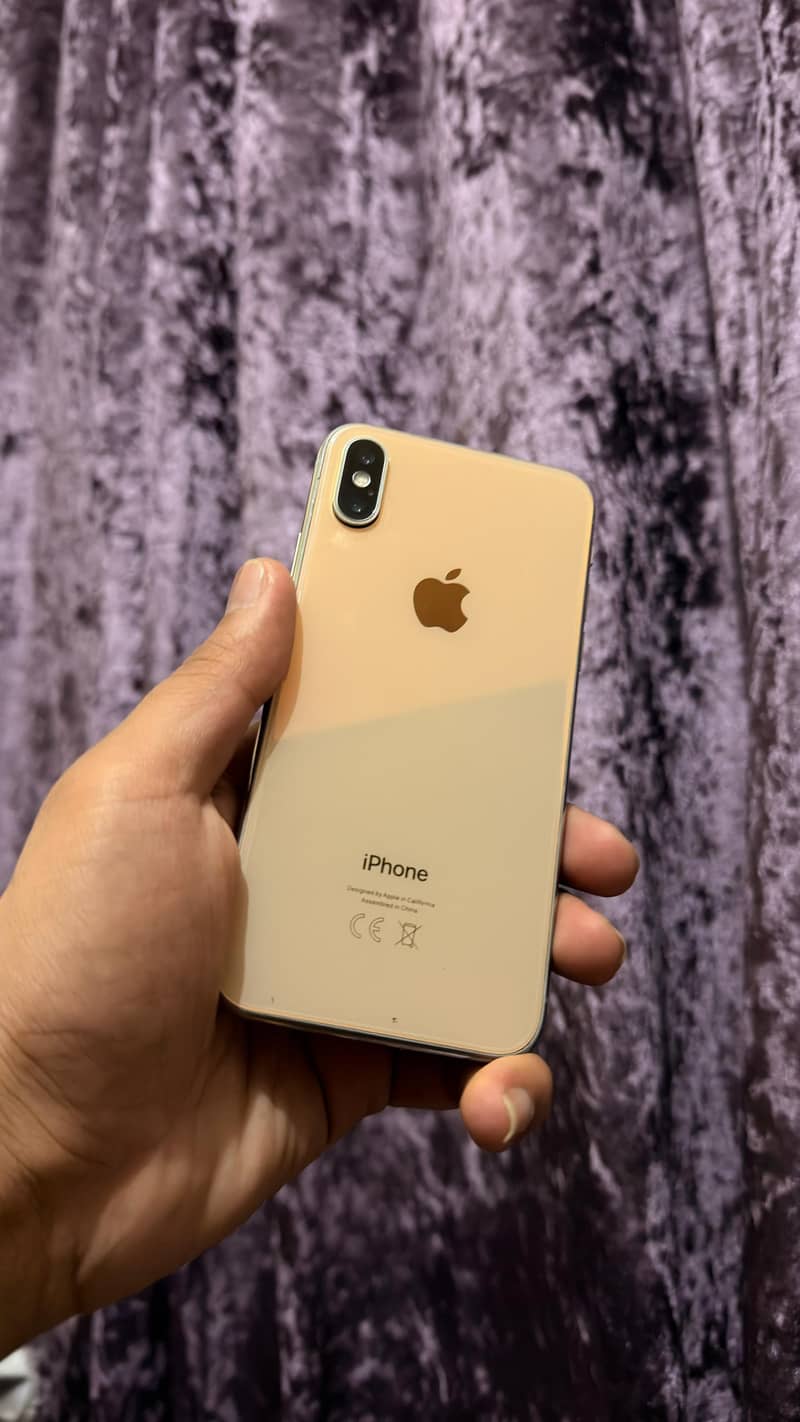 Apple iPhone X 3