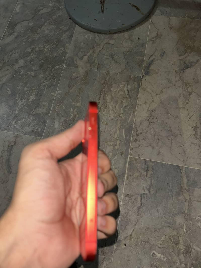 Apple iPhone 12 mini 3