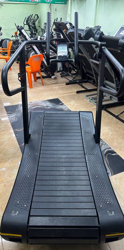 Commercial manual curve treadmill new