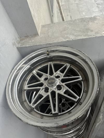 17 inches alloy rims