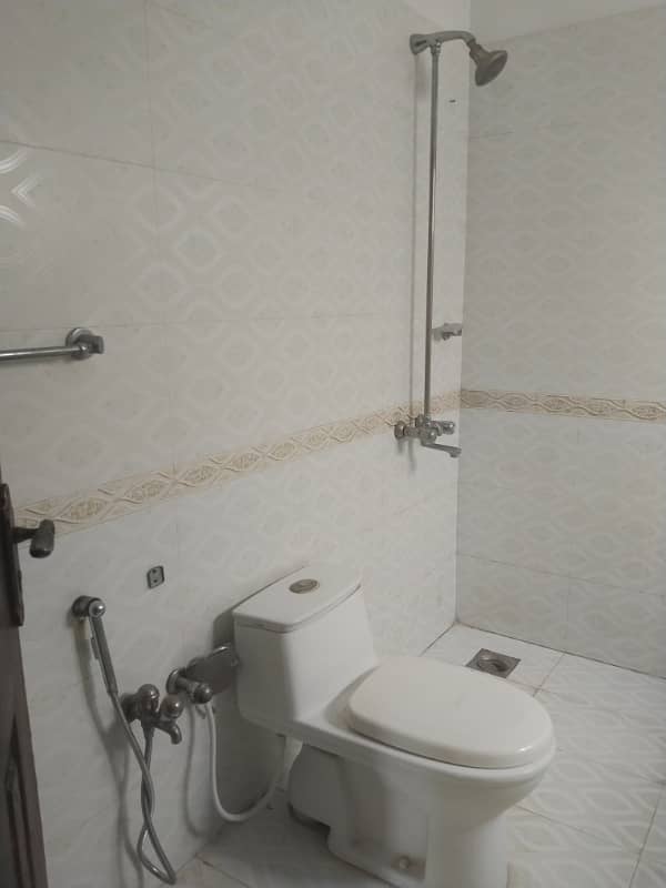 E11 finest upper portion 3bed 3
