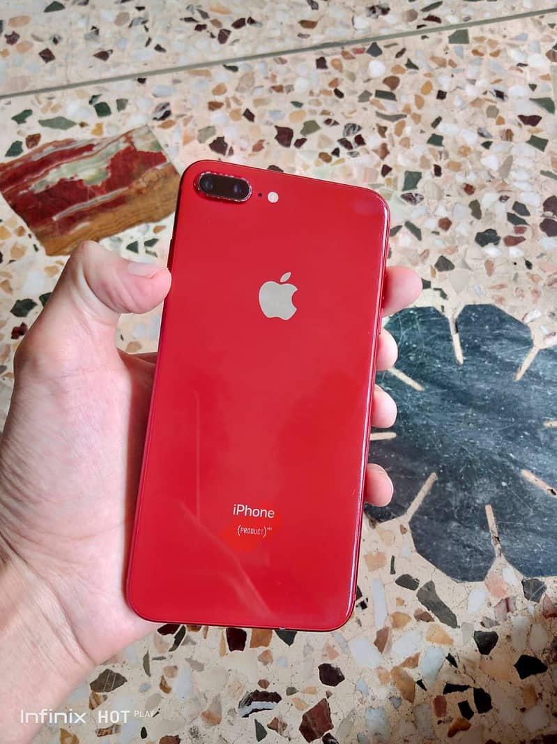 Apple iPhone 8 Plus 0