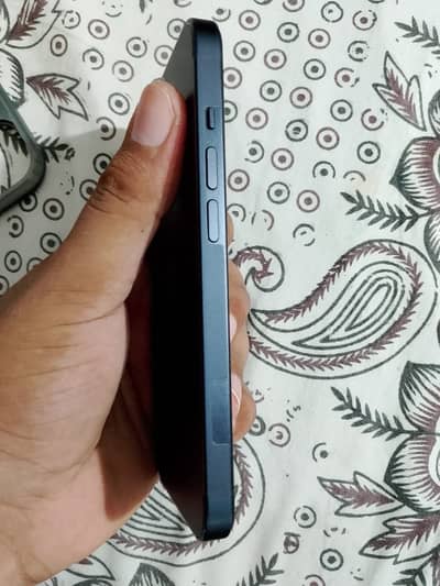 Apple iPhone 14