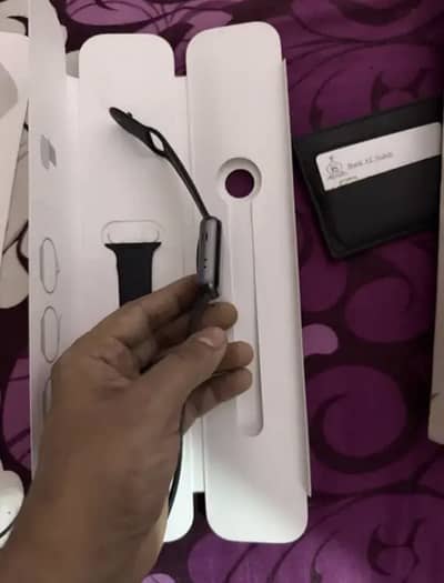 Apple watch series 3 42mm, original box and condition
