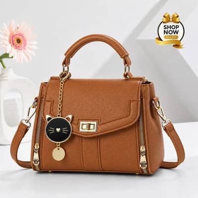 charming attractive and stylish Handbags