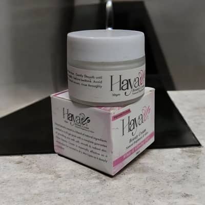 Haya SkinCare 4 -in 1 Bundle for Pakistani skin