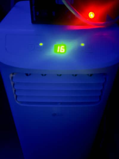 LG Portable Ac 0.75 Ton 9%10 Condition