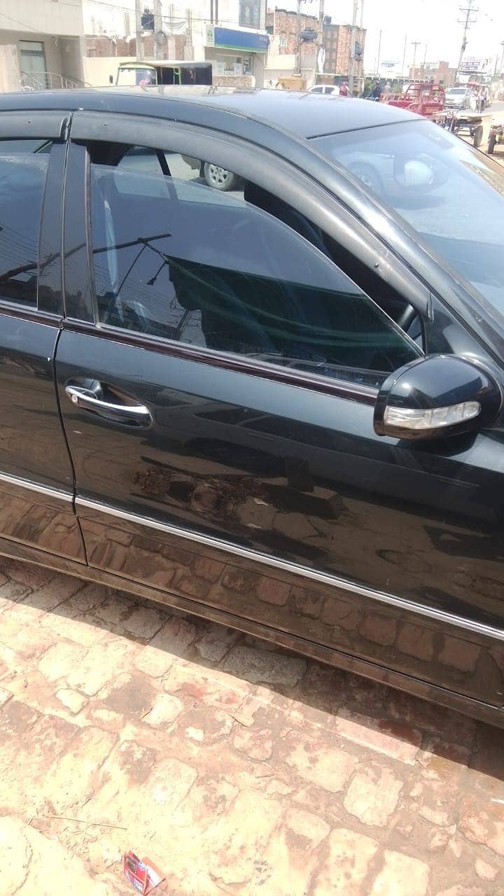 Mercedes E Class 2004 4