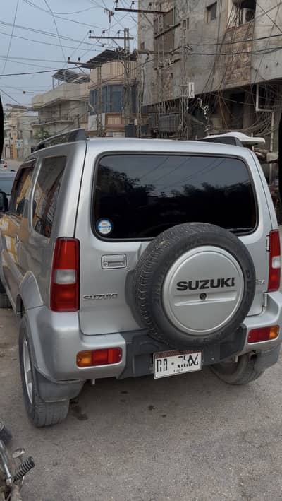 Suzuki Jimny Sierra 2011 1.3L Auto