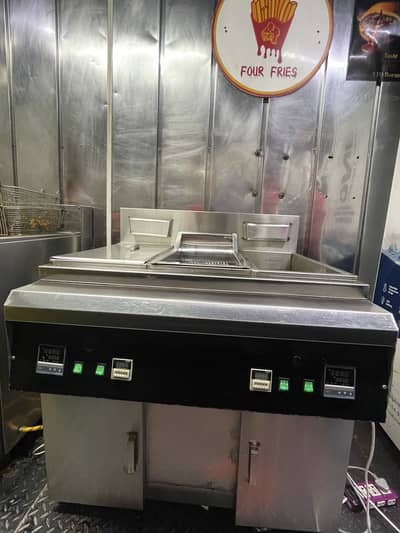Heavy Duty 3 Tank Commercial Deep Fryer for Restaurant