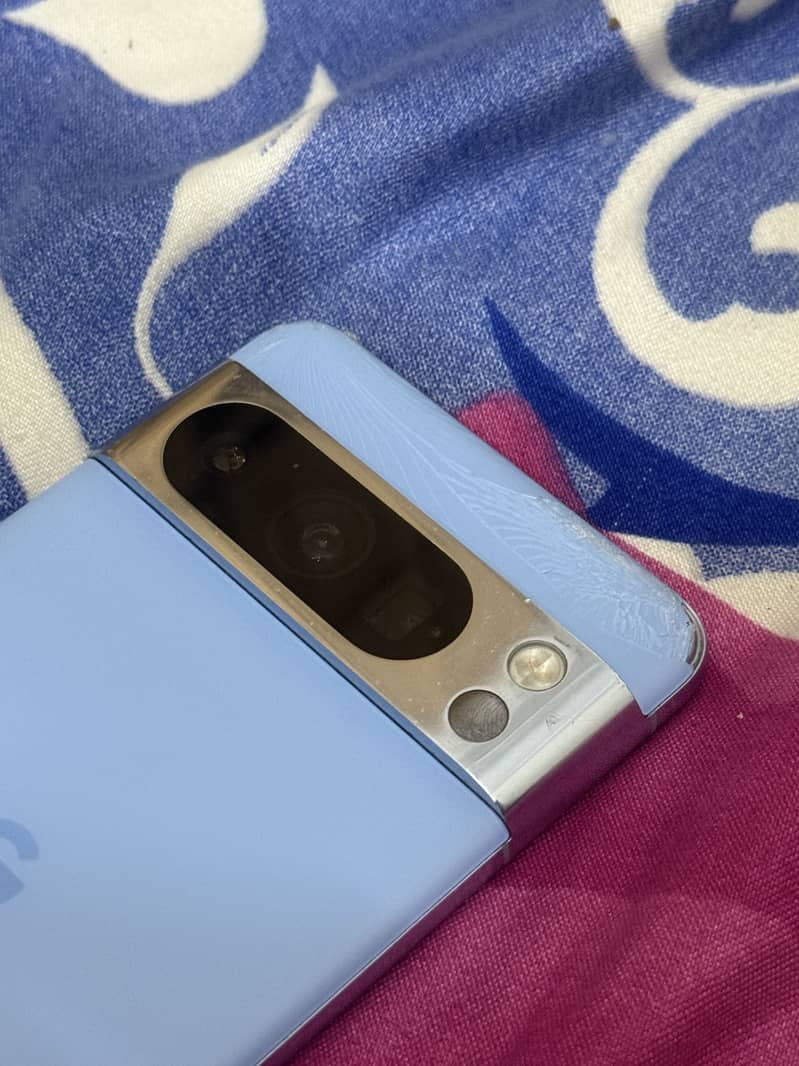 Google Pixel 8 Pro 9