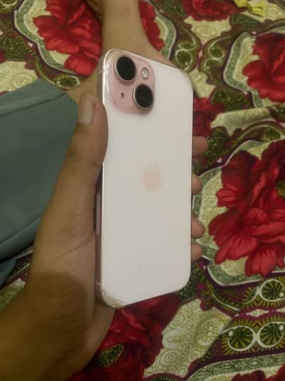 Apple iPhone 15