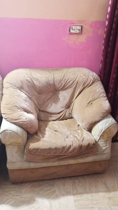use sofa set  7 setter argent sell