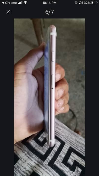 Apple iPhone 7
