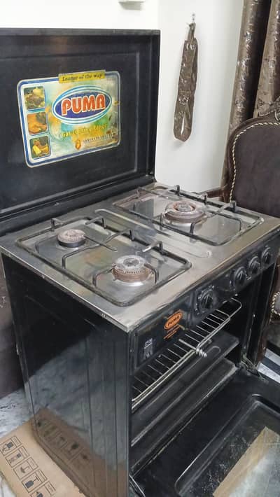 microwave oven