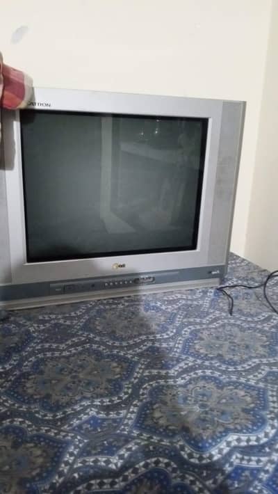 LG 21 INCH Aone condition TV available