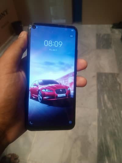 vivo y30 ram 4+128