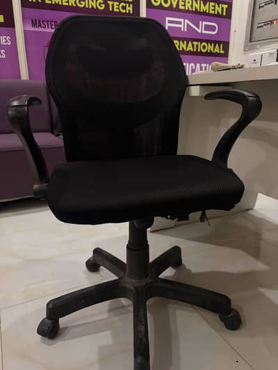 Office Revolving Chairs for sale