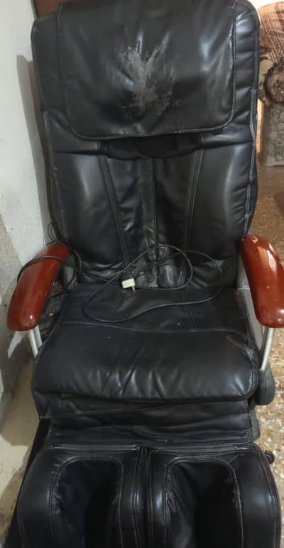 Recliner with remote Aone condition