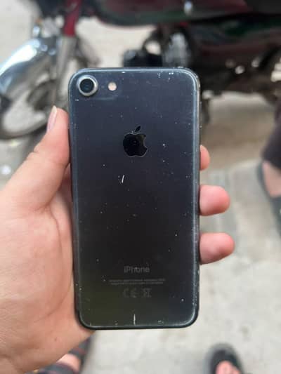 Apple iPhone 7