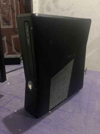 Xbox 360 slim