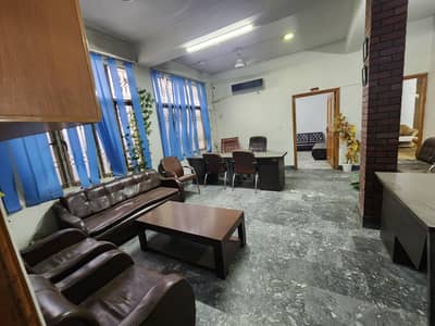 A furnished office space with ACs on 1st floor on Murree Rd faizabad