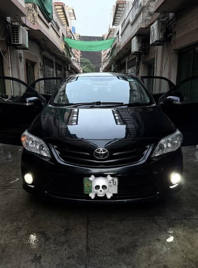Toyota Corolla Altis 2012