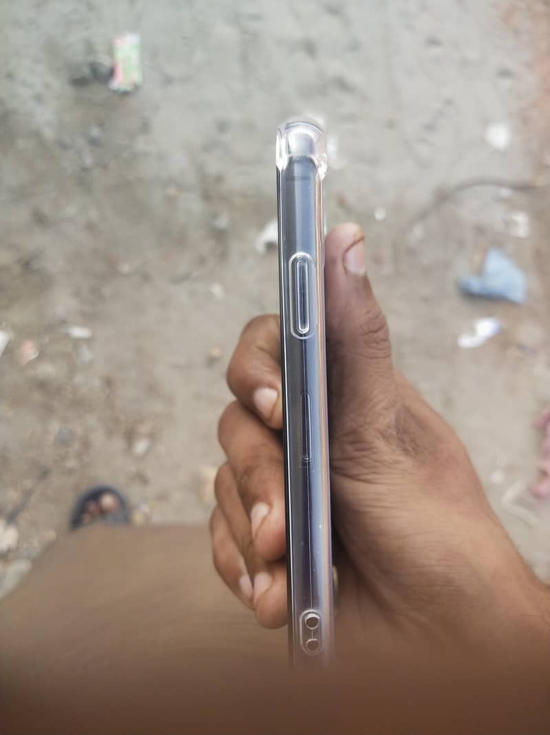 Apple iPhone X 2