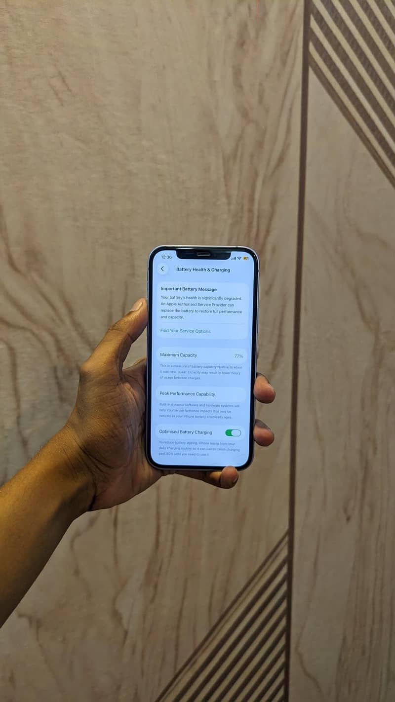 Apple iPhone 12 2