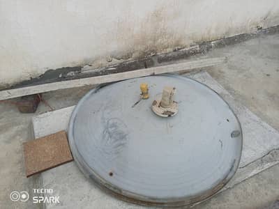 dish 2 LNB k Sath.