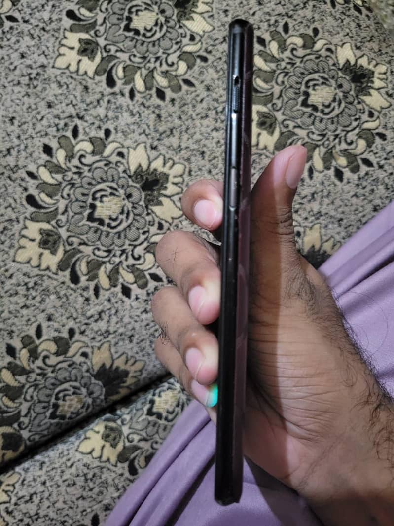 One Plus 6T 3