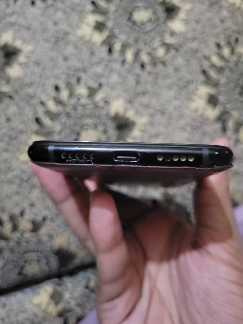 One Plus 6T 8