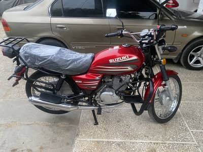 Suzuki gs 150 2025 2026 model just 1050 km used