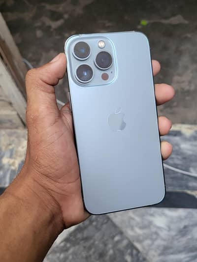 Apple iPhone 13 Pro
