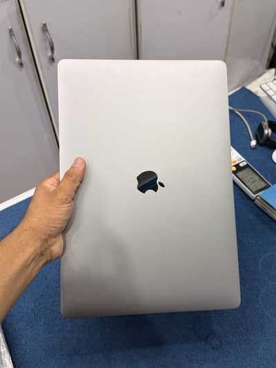 (2019) Core i9 (32/512/4gb Graphics) MACBOOK PRO