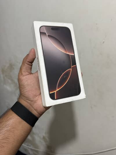 Apple iPhone 16 Pro Max Jv desert 256gb battery 89 10/10 phone