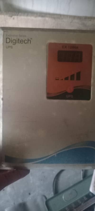 UPS (Digitech company) +MPPT (Growatts)