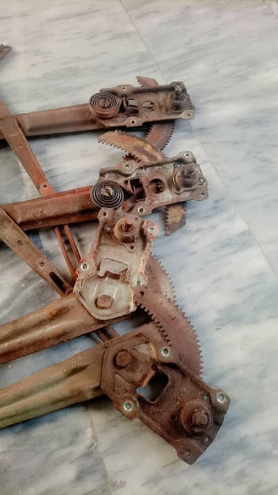 Daihatsu coure original All model 4 piece windows Regulators