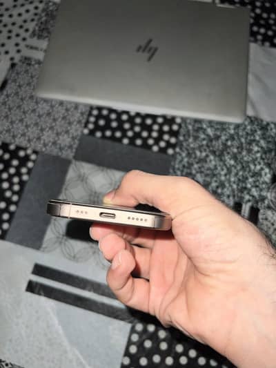 IPHONE 16 pro FU 128gb desert titanium