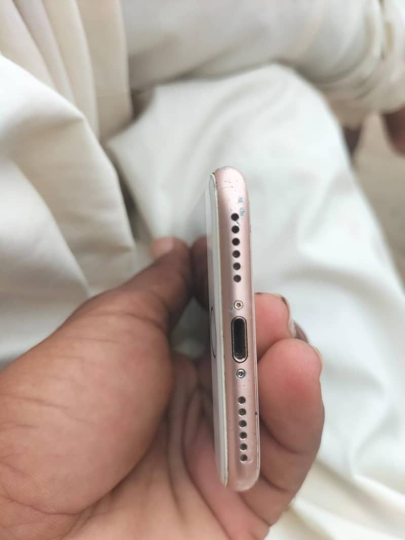 Apple iPhone 8 2