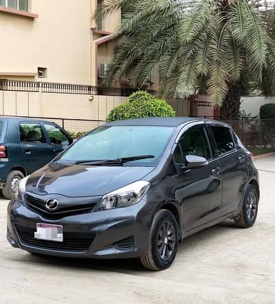 Toyota Vitz 2012