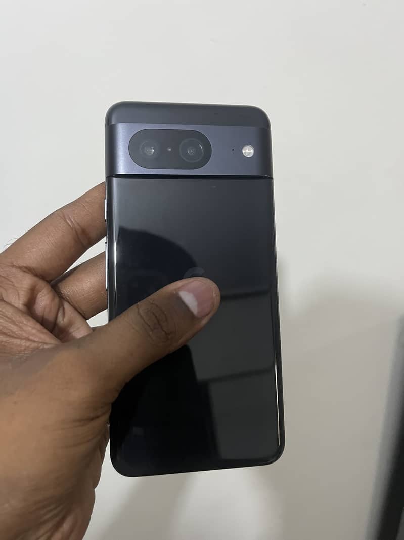 Google Pixel 8 5